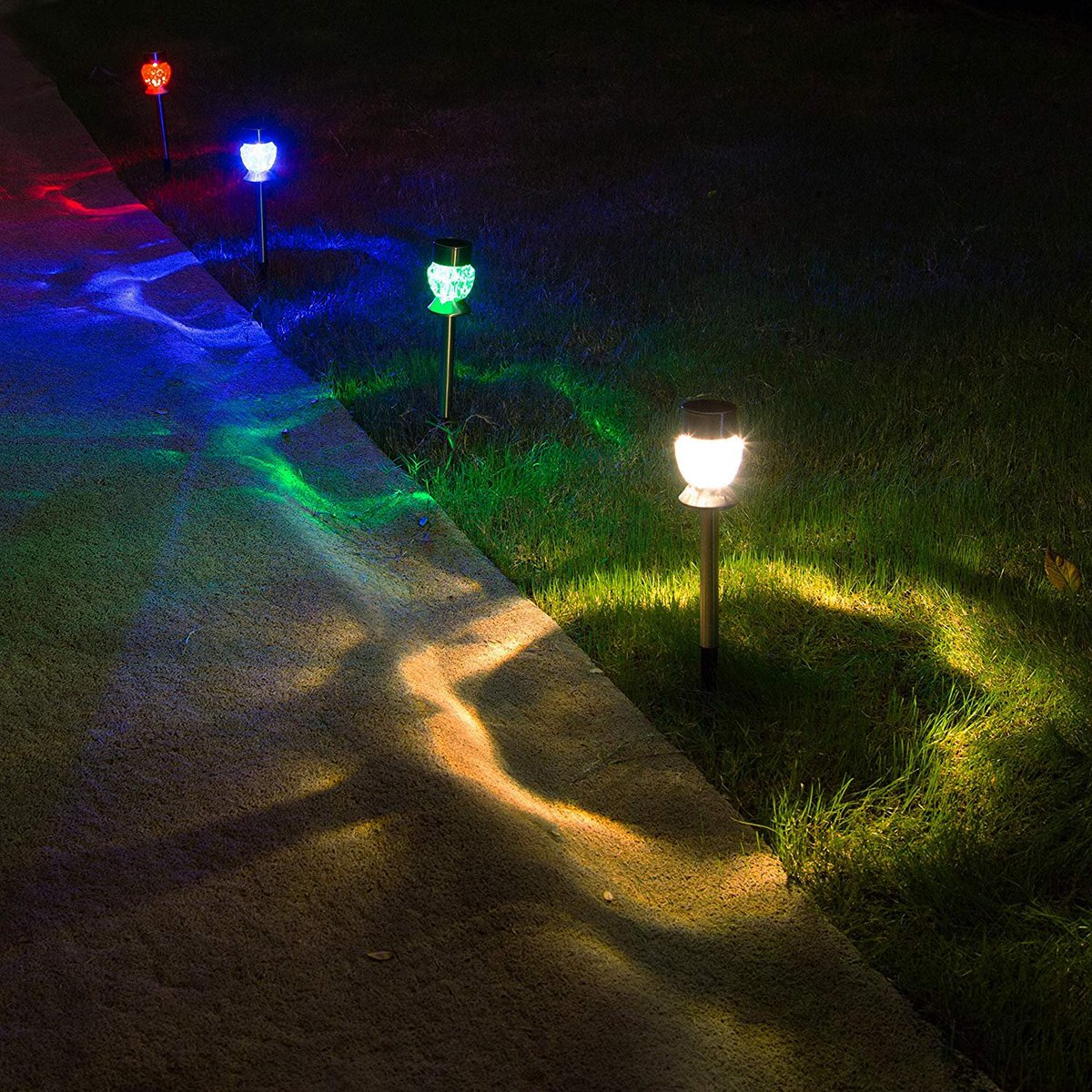 sogrand2004's tweet photo. @wwwbigbaldhead Hi guys, I would recommend a great solar lights seller on Amazon I have bought and used for years since It is time to get new beautiful solar lights for your yard. 

Here is a one of beautiful Solar garden lights I like very much: https://t.co/OINnMNdnx1 https://t.co/AXmoxotOUe