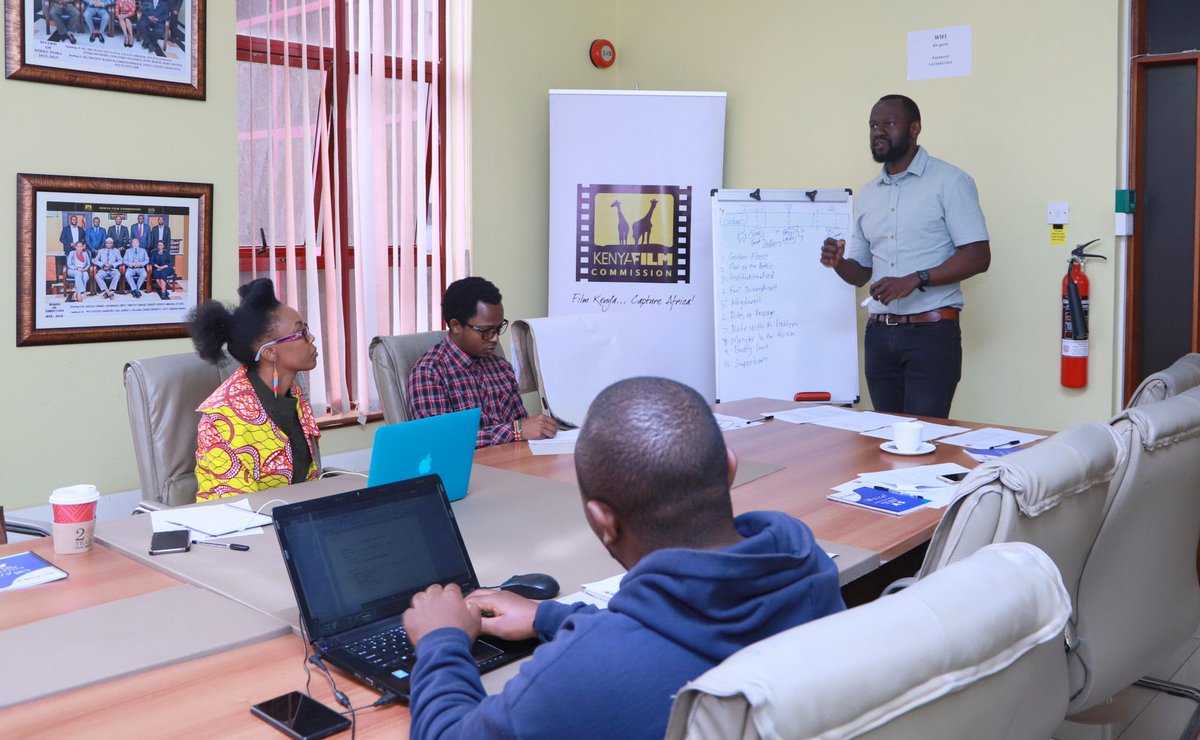 kenyafilmcomm's tweet image. Kicking off the masterclass is &apos;Deconstructing Your Premise&apos;
The objective of this is to strengthen the stories to ensure that all the dramatic ingredients for a sound story are present thus placing them in a better position for development and production. #BestScriptKE