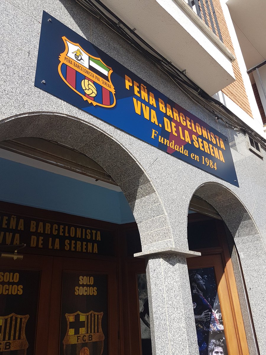 Extreprint_Vva's tweet photo. #impresiónDigital
Os enseñamos el nuevo #rótulo que luce en la fachada de la Peña Barcelonista de Vva de la Serena y el vinilo de uno de los nuevos fichajes de la temporada para decorar una de las ventanas.
Y tú, ¿Quieres dar una nueva imagen a la fachada de tu local? #Extreprint https://t.co/9ie0xN3TBh