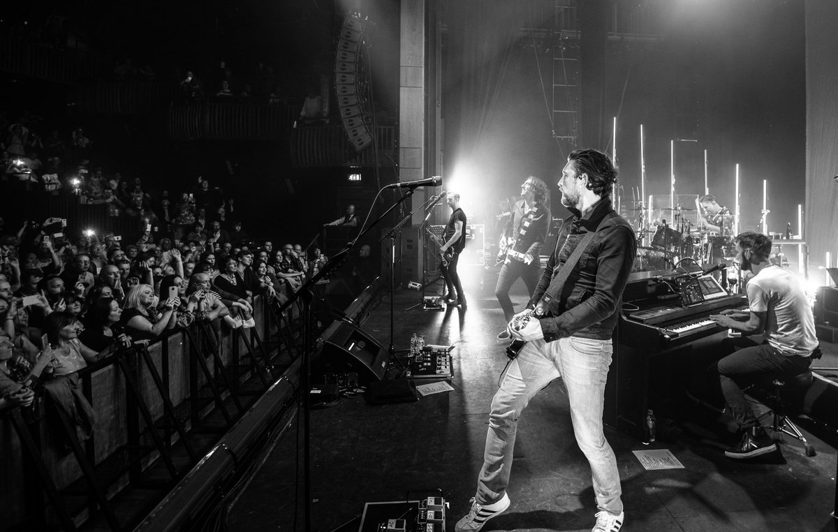 snowpatrol's tweet photo. #ICYMI we're hitting the road to tour our new album Reworked. Tickets on sale 10am 06.09. BUT pre-order the album from our official store or register your interest in the tour &amp; you'll have access to our pre-sale which starts 10am 04.09
https://t.co/9vryiPrfdz
📷@bradleyquinn01 https://t.co/cWe8b3J9b6