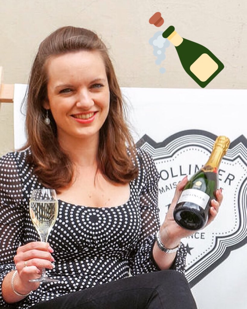 TannersWines's tweet photo. Celebrate the #finaldaysofsummer with us in our Taste of Tanners Courtyard with a glass of #Bollinger #Champagne for just £10!
.
.
#availablethisweekend #weekendvibes #saturday #sharetherare #whatsnottolove #shrewsbury #shopshrewsbury @champagne_bollinger @mentzendorff_co https://t.co/9nlUFy7kF1