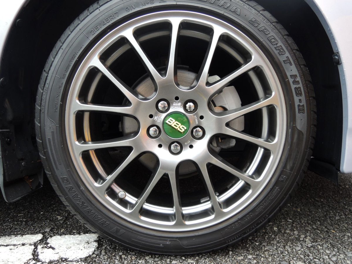 トヨタ プリウスにホイールを装着? BBS RE-L 17インチ 215/45R17 