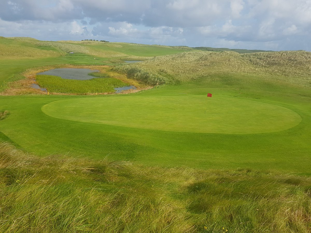 DrDoodyp's tweet photo. All looking well in Castlegregory GC this morning for our societies invitation day. @CastlegregoryGK #societiesday #adamsoftralee https://t.co/AuuScby3Jt