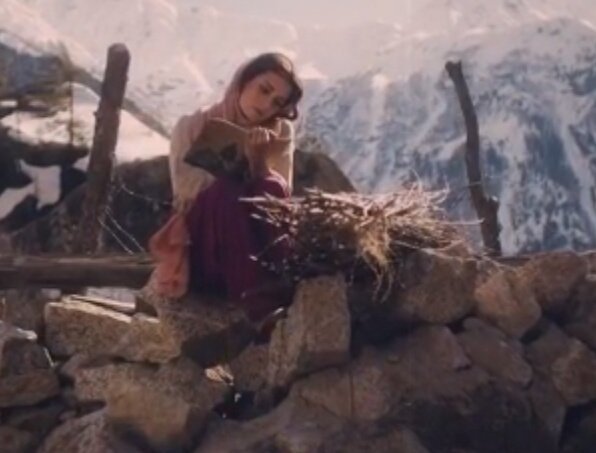 Vainaaz1's tweet photo. Introducing Kainaaz Akhtar. 
Episode - 2. A tale of Retrospection 
#KainaazAkhtar #VedaantRathore #Vainaaz❤ #DiaMirza #MohitRaina #Kaafir #zee5 @mohituraina @deespeak @Mohit_FC @DiaMirza__FC https://t.co/ci7ZHKjo7a