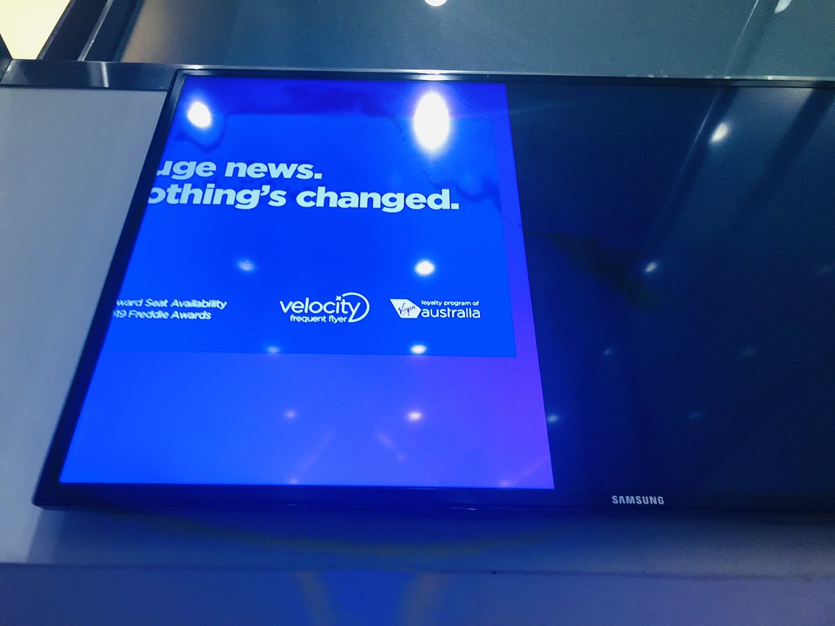GCSignage's tweet photo. Oh O... someone forgot to check the content before it went live! #dsfail 

And no it’s not split screen... https://t.co/tLfNfinXFc