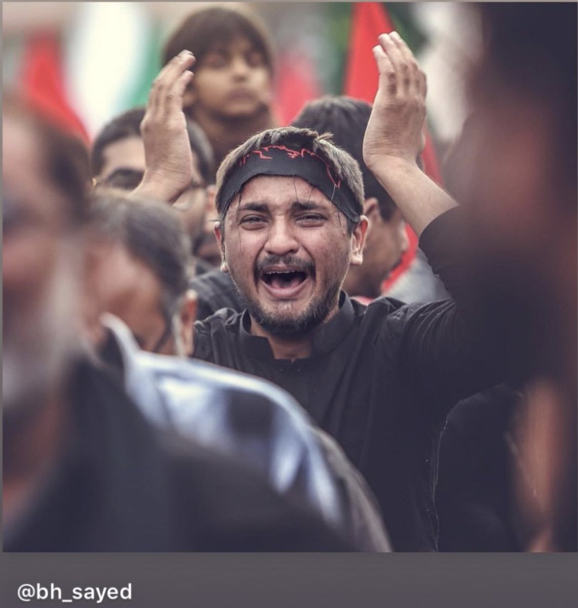 Sayed_Awaal's tweet photo. إخلَع رِداء الزّهو جاءَ مُحرمُ 🏴🖤 https://t.co/7LYf8N51pE