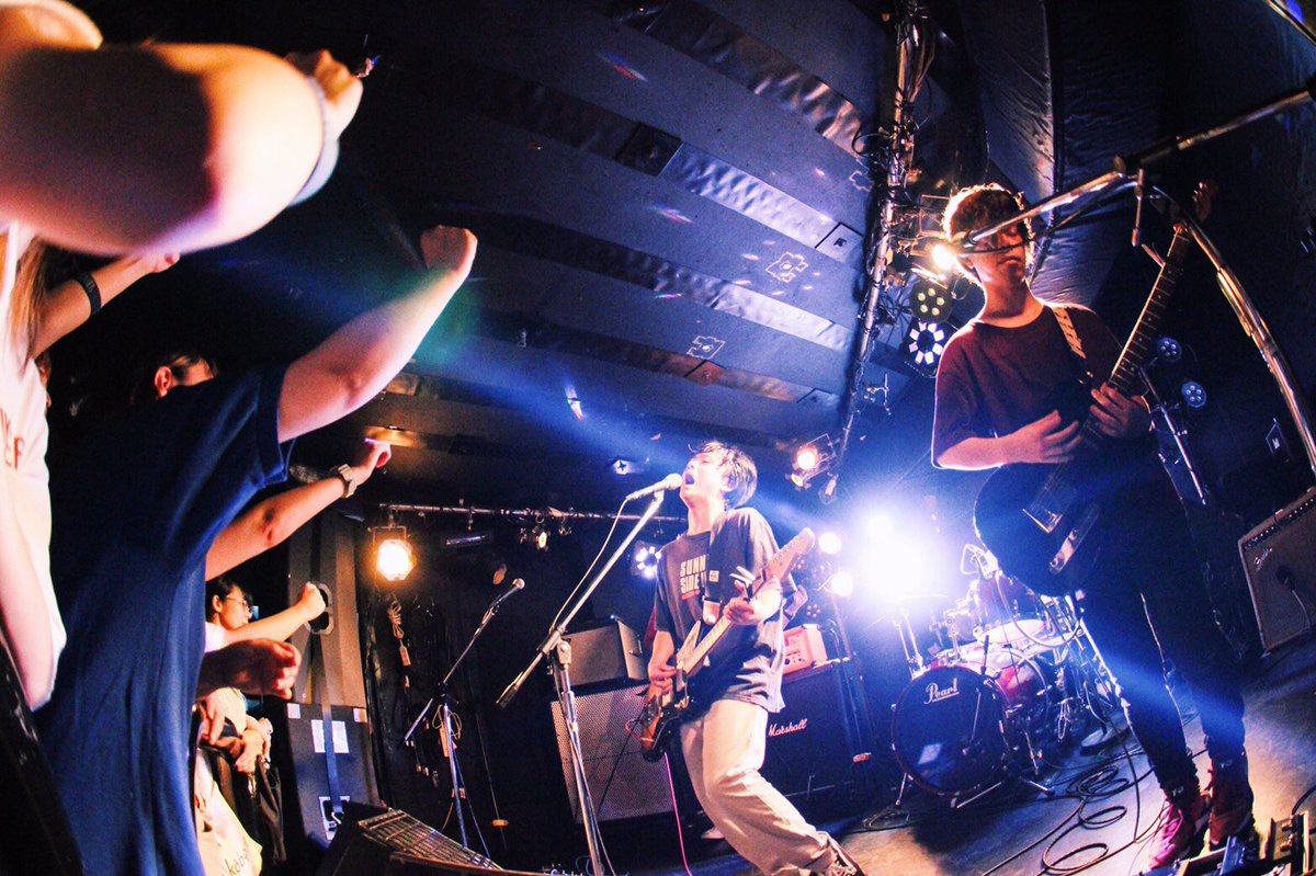 noweather413's tweet photo. 2019.08.30@下北沢Daisy Bar
photo by @knnrn_16038 https://t.co/PErHGe6Wxs