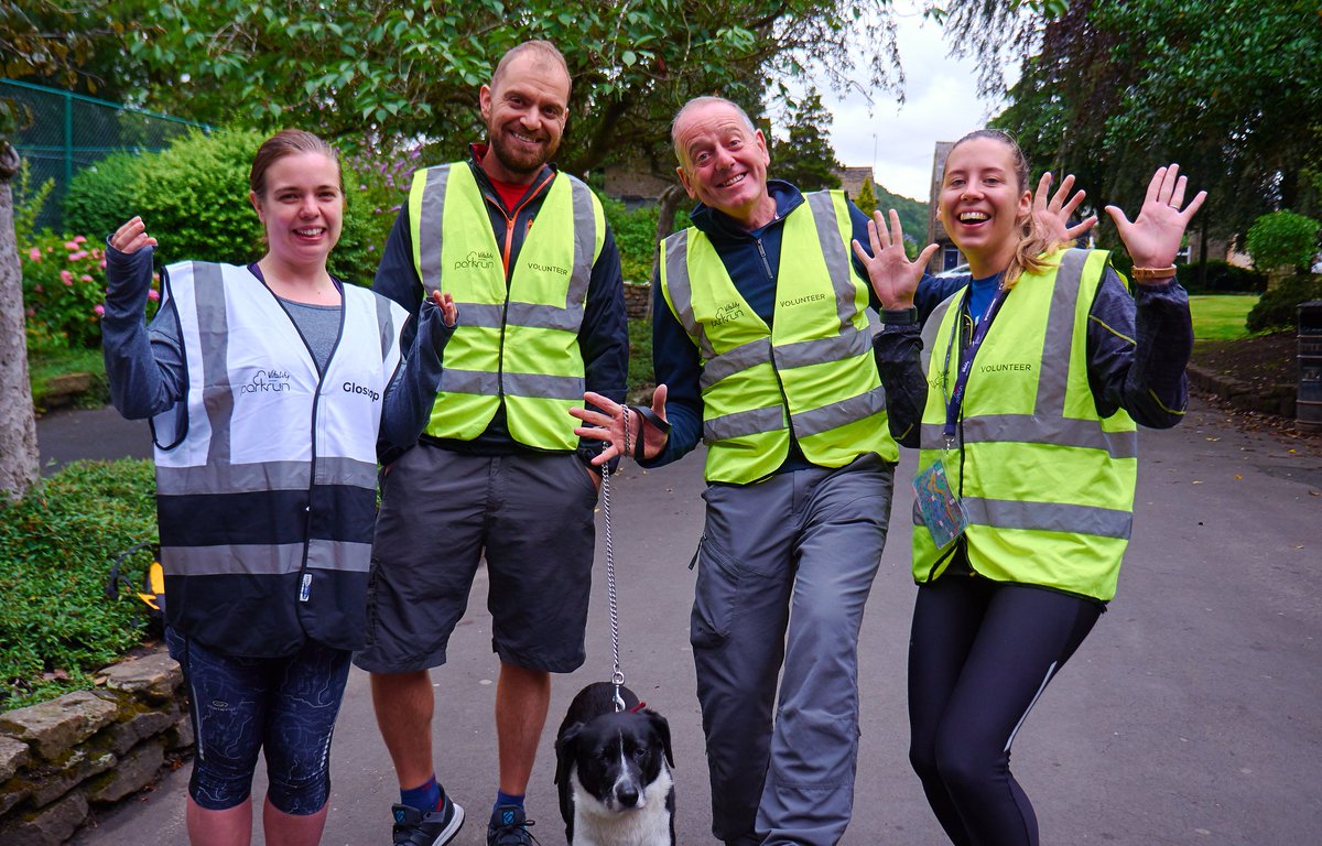 parkrunUK's tweet image. Did you join us at parkrun this morning? ✋🏿 

🔄 Retweet if you walked, jogged or ran
❤️ Like if you volunteered

Then we'd love to hear your stories and see your #parkrun pics below as always!

🌳 #loveparkrun