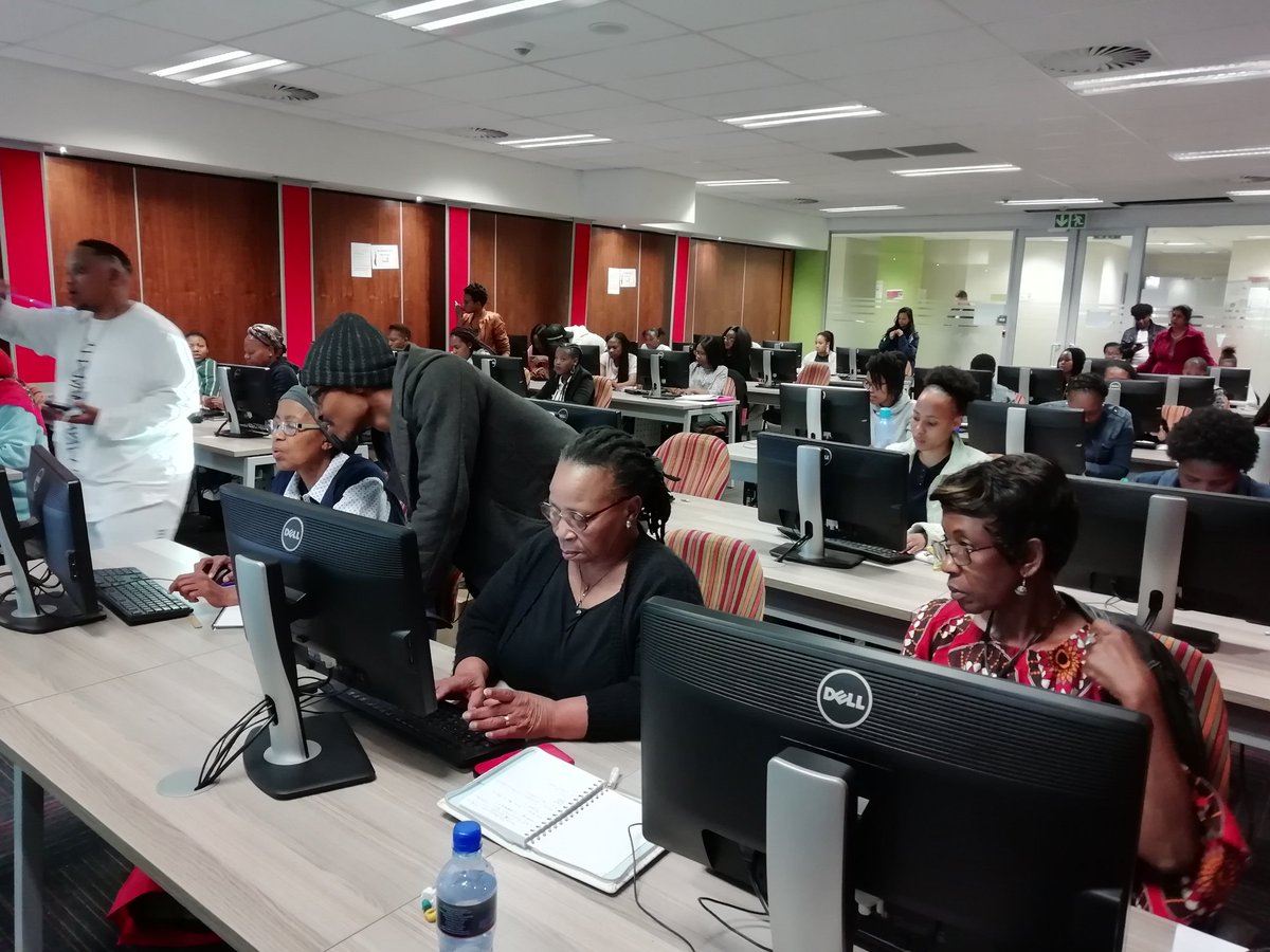 CodeUnite's tweet image. Learning &amp;lt;h4&amp;gt;Web development&amp;lt;/h4&amp;gt; #CodingBootcamp