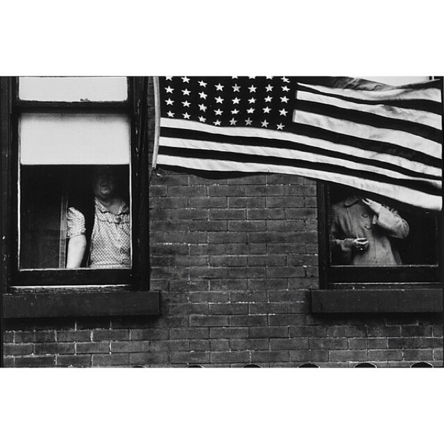 DelpireEditeur's tweet photo. First published by Delpire in 1958, the latest edition of ‘Les Américains' is still available and just as vital now as it was sixty years ago. #robertfrank #lesamericains #theamericans #robertdelpire #delpireediteur #editionsdelpire #delpire #neuf https://t.co/VFifVb1aX8