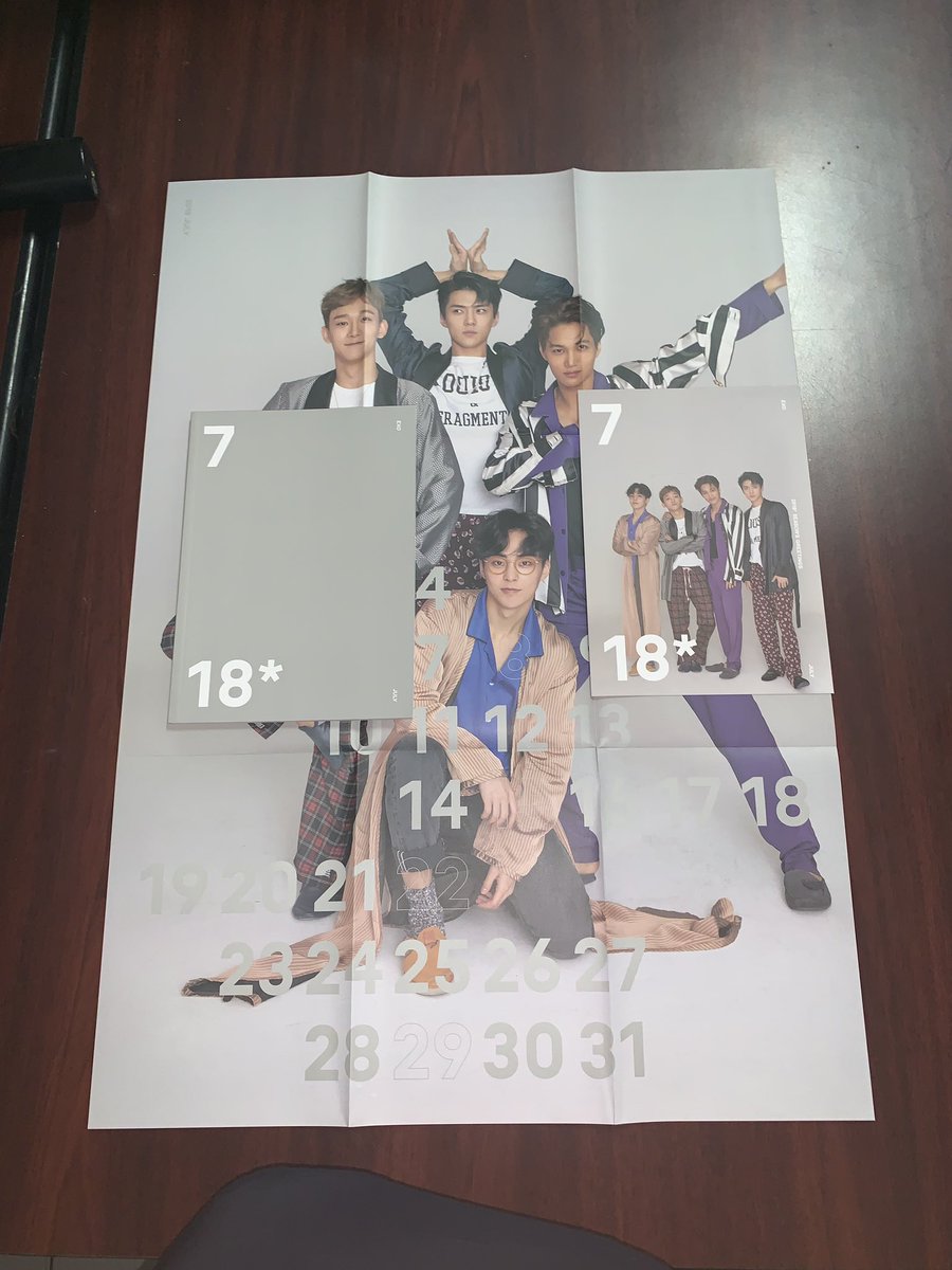 bermudashop76's tweet photo. Season greeting 2018 exo เดือน7 มีเซฮุน เฉิน ไค ซิ่วหมิน ได้ทั้ง3อย่างเลยค่า 100รวมส่ง #ตลาดนัดexo https://t.co/uGmjopJwr4