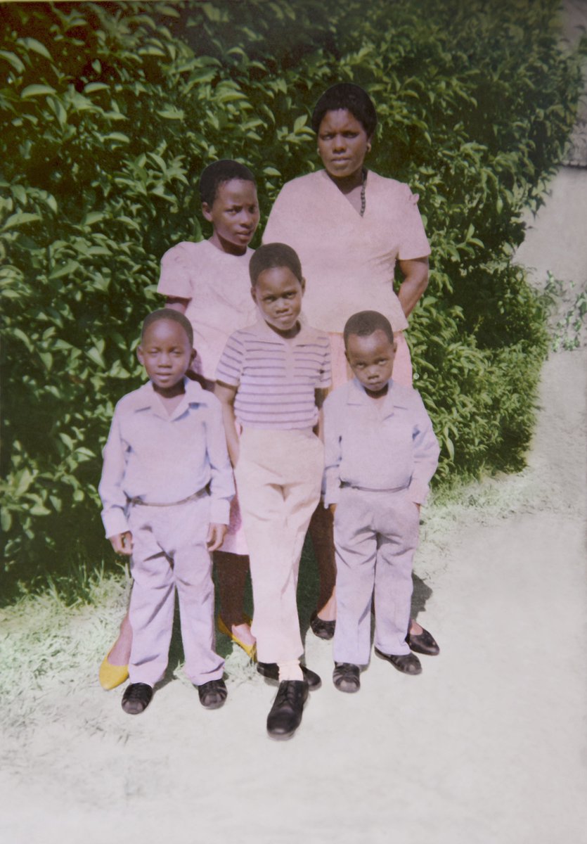 tradexcel's tweet photo. By the antique Photo restoration process, you can live your old memories or save a rare picture that represents a generation.
#tradexcelgraphics #photorestorationr #restorationphoto #photorestorationproject #photographyrestoration #photorestorationfriday #photorestorationservices https://t.co/Cbz312g6Xm