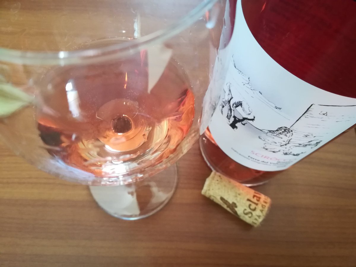 enoitaca's tweet image. Uno dei migliori rosati italiani... #Sclavia #Liberi #Scirocco #2018 #Casavecchia Complimenti ai produttori!