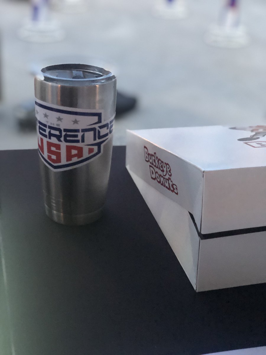 schlegelvellie's tweet image. Thank you Lou @buckeyedonuts for the boxes. I now have coffee @MonsterEnergy and donut pumping through my veins! @971thefan #pregameshow