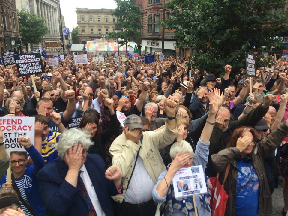 In Nottingham, UK thousands of  on <a href="/Another_Europe/">Another Europe is Possible 🧡</a>’s local #StopTheCoup protest against Johnson’s closing of parliament take two minutes out to express our solidarity with the #HongKongProtests #antiELAB 
Solidarity is international
<a href="/HongKongHermit/">Hong Kong Hermit</a>