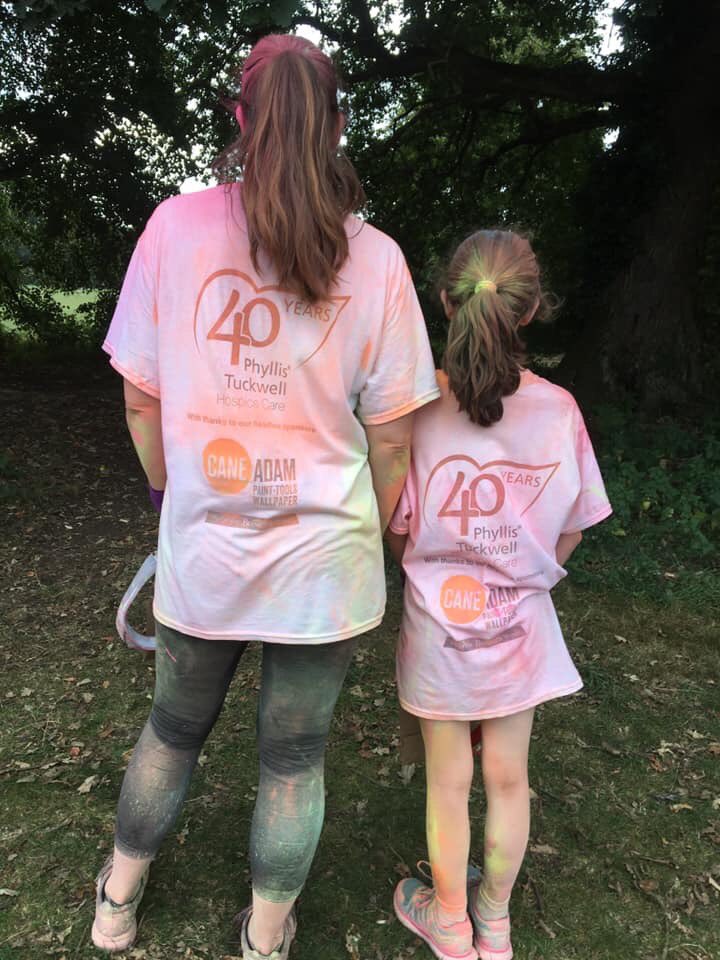 HGphysio's tweet photo. Very proud to be supporting @PTHospice by taking part in their #Dashofcolour #farnham https://t.co/KcaPlLOtIk