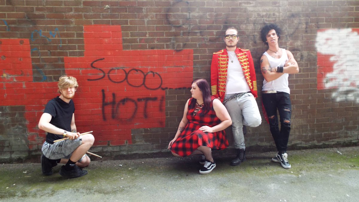 First Real post on this account and its vanity photos, you've gotta love our ego's 😂