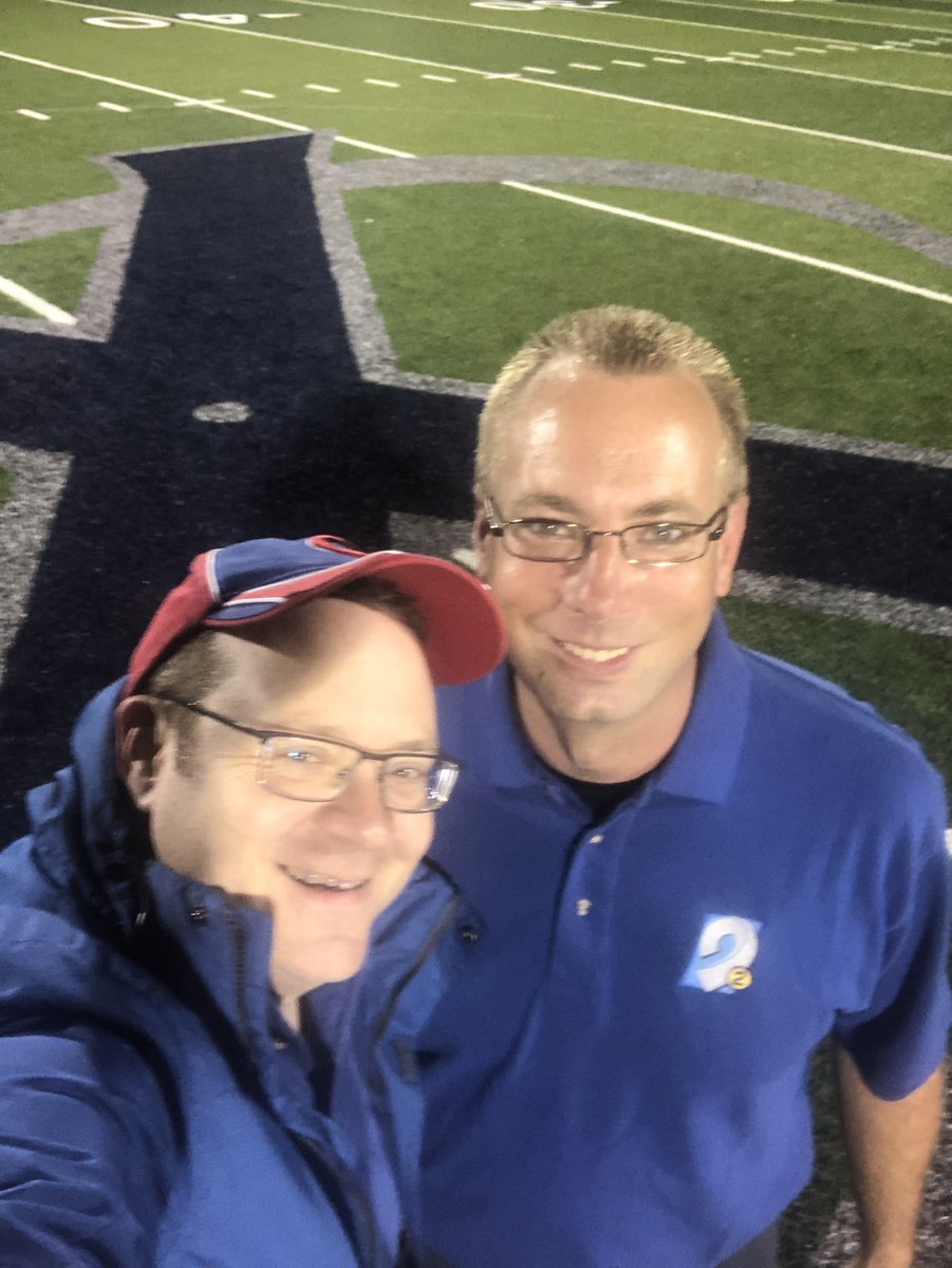 Had a blast with <a href="/ryanschlader/">Ryan Schlader</a> and the <a href="/KCRG_Sports/">KCRG Sports</a> crew covering <a href="/XavierSaints/">Xavier High School</a> vs @ReginaRegalsAP on the new Turf!