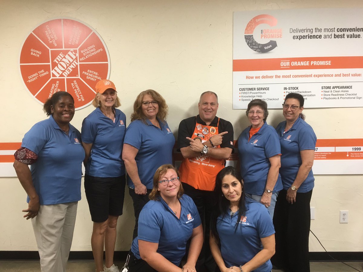 0244 Wellness committee scheduled walks on the beach, yogurt bars and water infusion with fruits each month. Great participation @Seanbrown244 @SeanHale_0244 @EfrenExports <a href="/AmandaKincadeSE/">Amanda Kincade</a> <a href="/CodyCWKking/">Cody King</a> <a href="/KennyB1080/">Ken Barnhard</a> <a href="/LelandM65171460/">Leland Miller</a> <a href="/MillieR33059689/">Millie Ramirez</a> <a href="/heidihorupp/">Heidi Rupp</a>