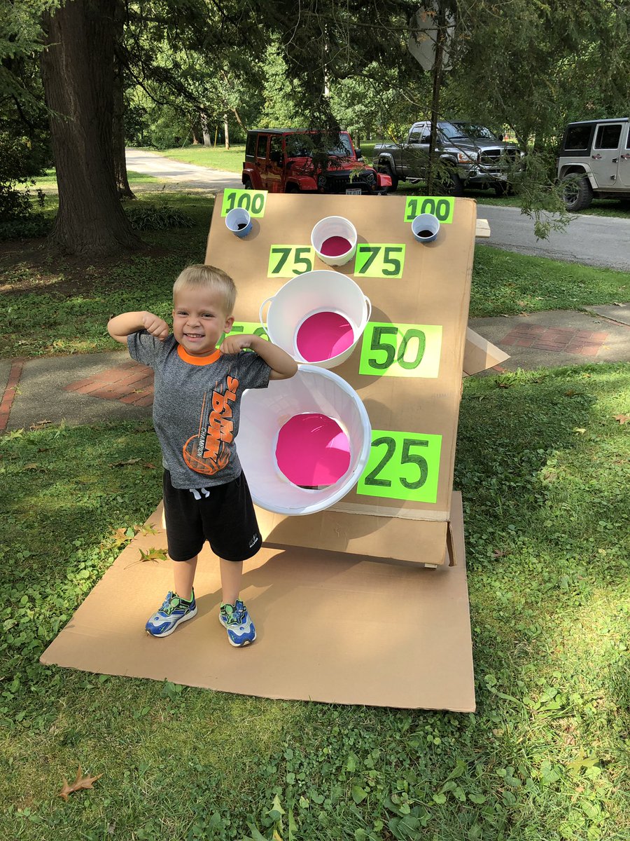 caseyp424's tweet photo. My family googled cheat codes to parades, and this is what came up. 
#candycatcher https://t.co/92NLnJ3LVB
