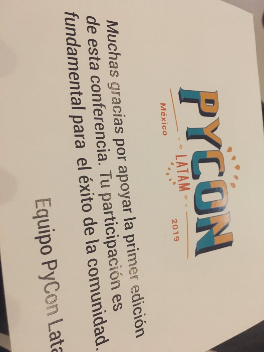 eduardo_gpg's tweet image. Que emoción 🙈 #PyConLatam19
