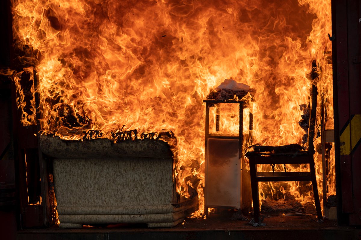 WMFSImages's tweet image. 2/2 Great turnout at @WalsallFire open day @WestMidsFire...JK