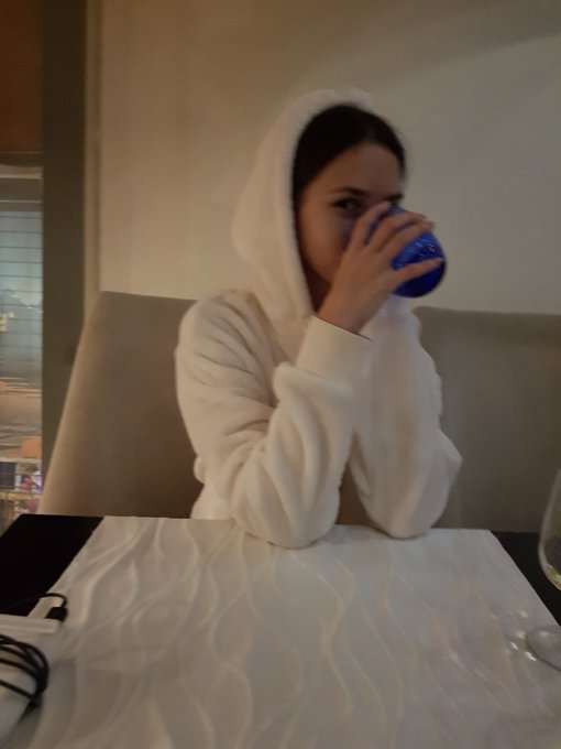 Hello dear fans!🙋&zwj;♂️🙋&zwj;♂️🙋&zwj;♂️Now I sell an exclusive home photoset. Write me💃🏽😺😽 https://t.co/1lW0jIZ