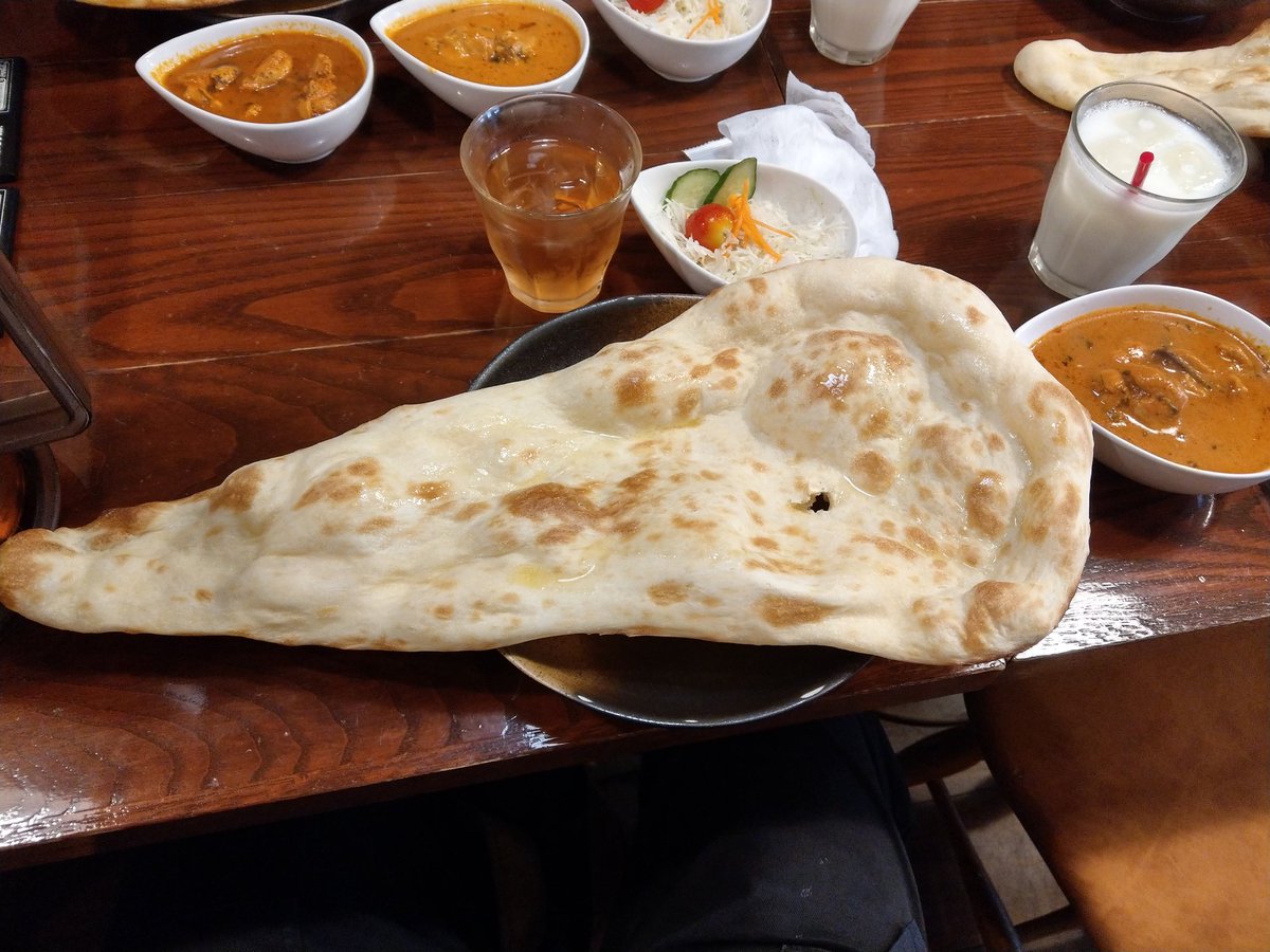 チーズ至上主義者におすすめ ずっしりチーズをこれでもかと挟んだナンを堪能できるインドカレー屋さん もちろんカレーもおいしいです Togetter チーズ至上主義者におすすめ ずっしりチーズをこれでもかと挟んだナンを堪能できるインドカレー屋さん もちろんカレーもおいしいです Togetter