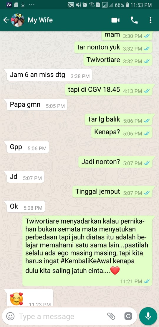 Ah terimakasih <a href="/ikanatassa/">Ika Natassa</a> untuk film <a href="/TwivortiareFilm/">Film Twivortiare</a> nya, <a href="/GlennFredly/">Latuihamallo</a> melengkapi dengan sempurnahh!!!!