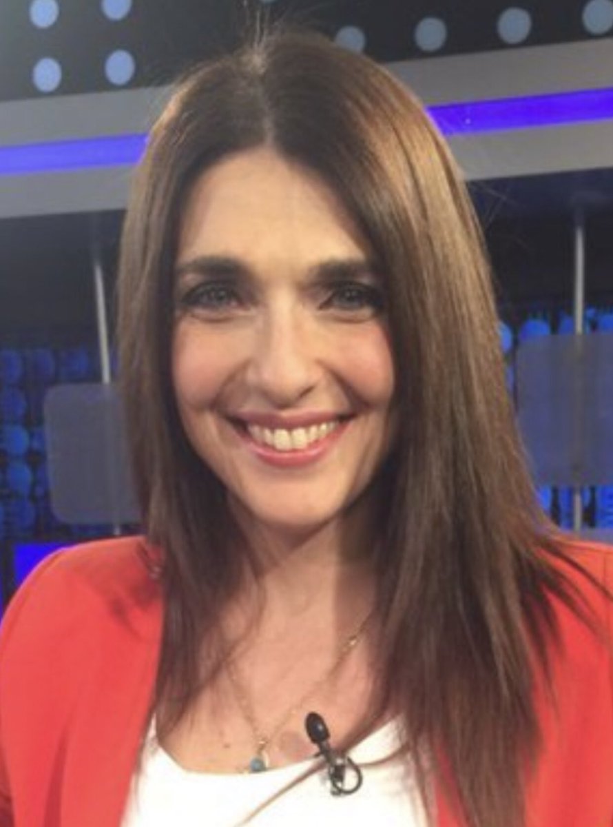 Dice <a href="/FatimaSlame/">Fatima Slame</a> en #HuevosRevueltos: “Vivo en un edificio con vidrios alto impacto en un sexto piso, no hay certeza del lugar de impacto, pero se sabe que llega en grado 4 el martes a las 8 am...Ya compramos todo por si se corta la luz.”
<a href="/juandillon/">Juan Dillon</a> <a href="/Ernesto_Ise/">Ernesto Ise</a> <a href="/theguapa/">clarisa herrera ⭐⭐⭐</a>