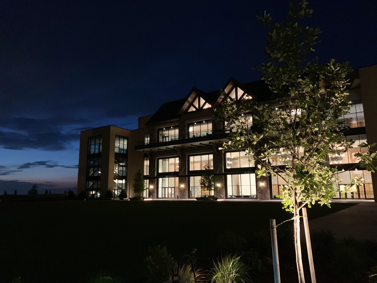 qhwa's tweet image. Leaving Denver. What an amzing conference! Amazing topics, smoothing experience (as developing with Elixir). Made many new friends and learnt a lot from everyone. Thanks #ElixirConf2019