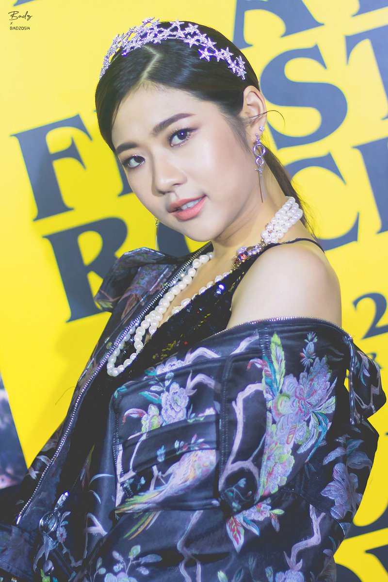 Badz0514photo's tweet photo. [HQ]190828 #Leenam - #LoveAtFirstRock 
เชนนนนนี่ลาดพร้าว
(1) https://t.co/jTPl3xgsHv