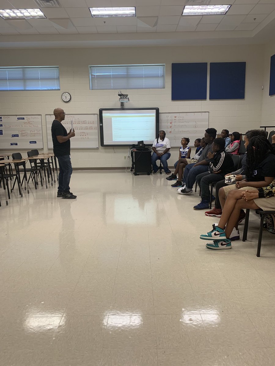 HJRussell_STEM's tweet photo. Thank you @TheNETwork_ATL for energizing math and music classes to come out and enjoy  https://t.co/zHItqDM6xN eSTEAM Fair hosted @APSBrown 9.7.19 from 10 am - 2 pm 🙌🏽 @TheNETwork_Natl @ATT @apsupdate @DrBEBradley @STEMGeorgia @WFFAtlanta @BMSPrinCrooms @MsJFields_BMS @T_N_Ball https://t.co/Ok93hnWcoN