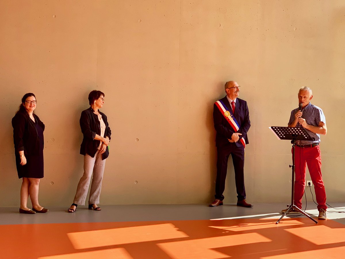 GillesLeproust's tweet photo. Inaugurations entrée et cour de l’école et des salles associatives-#Tranger une commune dynamique- https://t.co/5YPsHrFhW2
