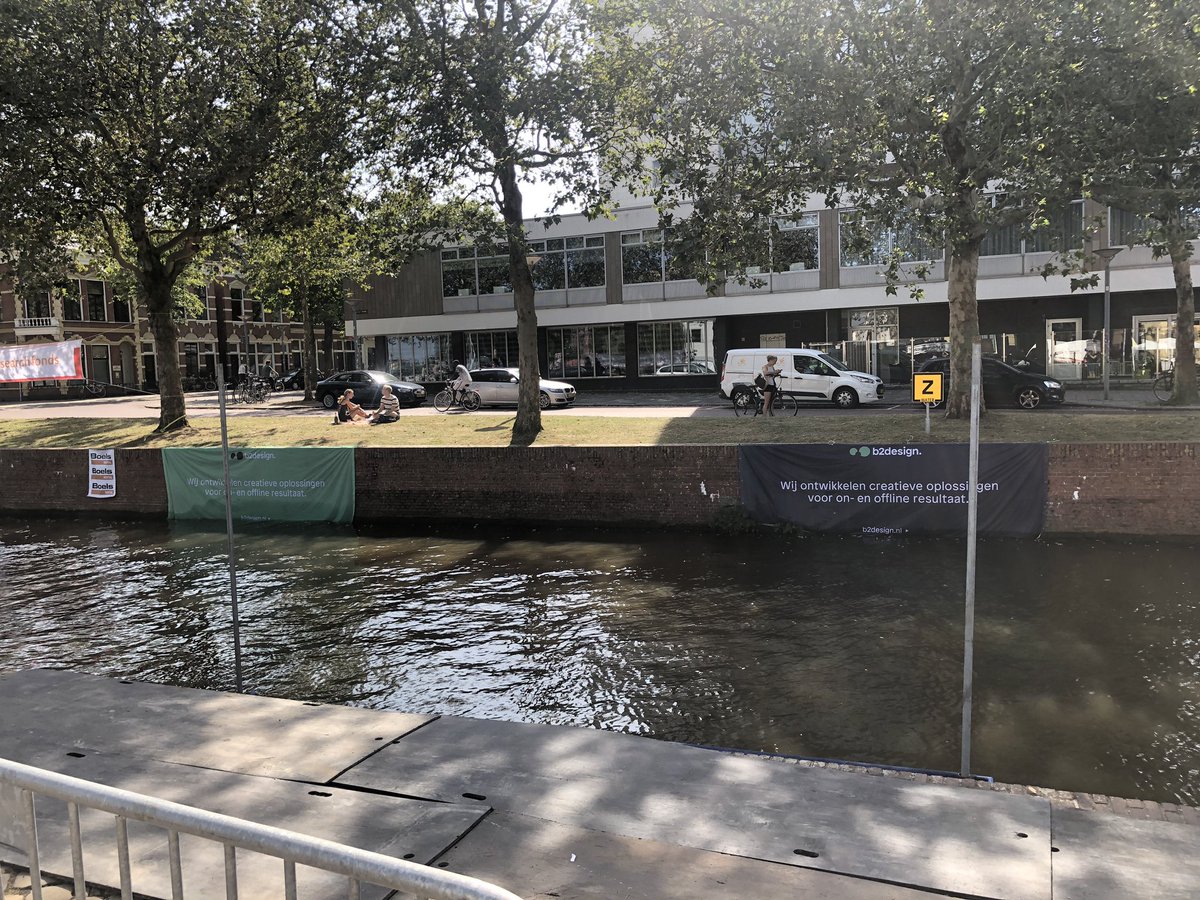 We hangen weer in het water bij de <a href="/GroSwiCha/">050 SwimChallenge</a>. Over 4 uur drijven we er (uitgeput) naast! 🏊‍♂️🏊‍♀️ Kom je ons aanmoedigen? #zwemkankerdewerelduit