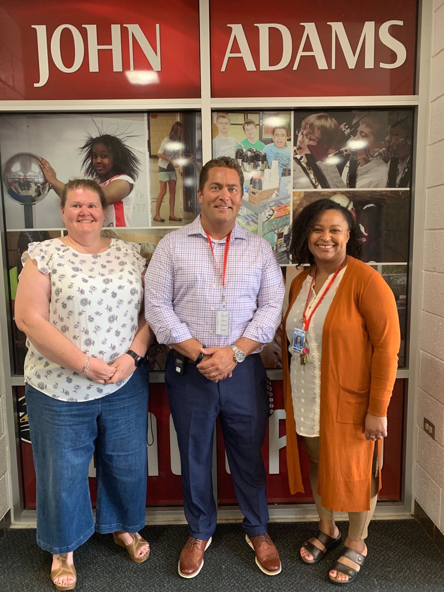 DrMSands's tweet photo. So excited for the start of an awesome year with this fantastic team at John Adams!  We are excited #rps #jastrong #Rochesterpublicschools https://t.co/6BB85KaYRT