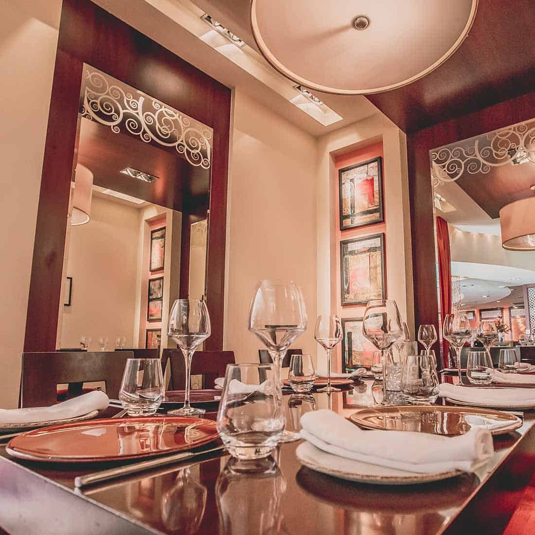 North meets West at our partnered venue Ashas at Wafu 😋 Moonshiners can enjoy a memorable feast of amazing Indian flavours with a 20% bill discount and a 1 + 1 offer on drinks! Download the app for free today and get access to many more offers!