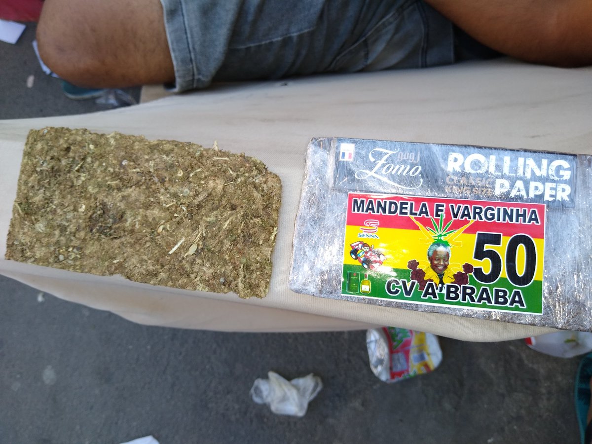 redleynike's tweet photo. @Mlkmaconheiroo @ervinhadejah @Ganjalegalizada @CannabisFoda @DuGreen4i20 @cigarrodapaz @weedboa @TiozinhoMaconhe @Maconharia04i20 @JacareSmoke @DuBalo17 A forte do Mandela acredita https://t.co/lUyLyvegh2