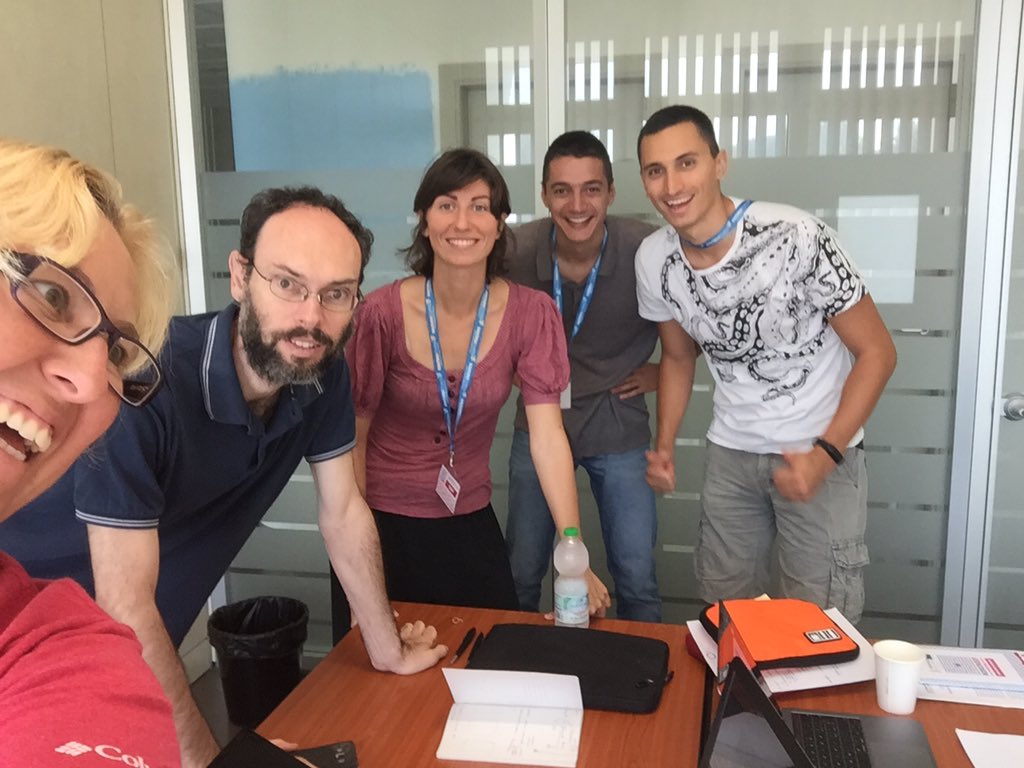 Evuz12's tweet photo. Maratona Adriathon Challenge #adrireef @ComunediRavenna @RavennaTourism ECOLAB TEAM #unibo #campusra https://t.co/uV3DuG7s0L