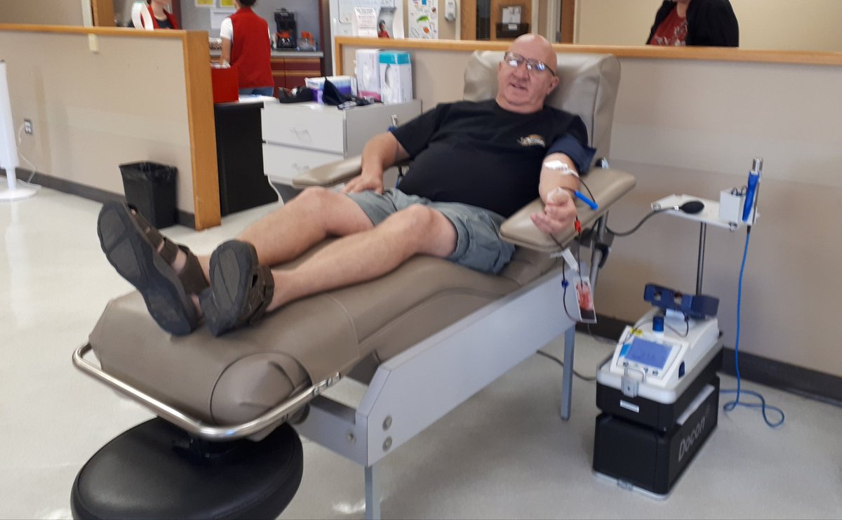 dundee56's tweet photo. Donation # 147  @CanadasLifeline #bloodforlife https://t.co/lF8AbL6aIJ