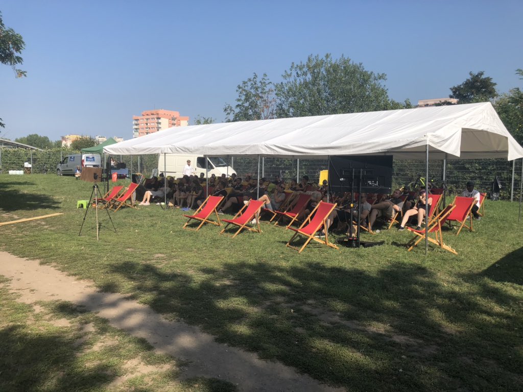 Grill.RB tweet media