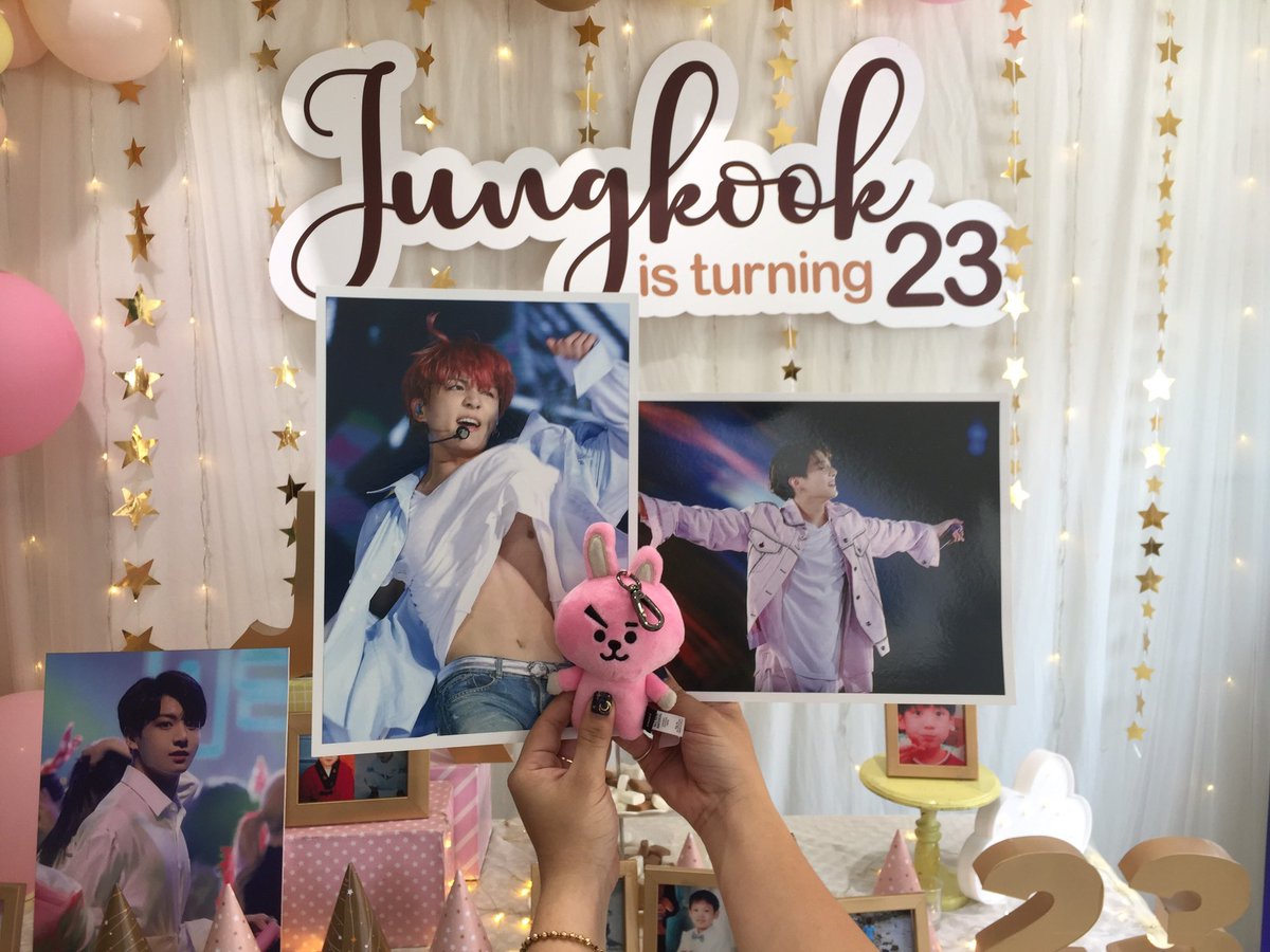 Quinquin5813's tweet photo. Happy Birthday JK oppa ๐
#HappyJungkookDay #JungKookVietNam
#Madein1997
#V_army ๐
@BTS_twt https://t.co/YjfiKXlb0p