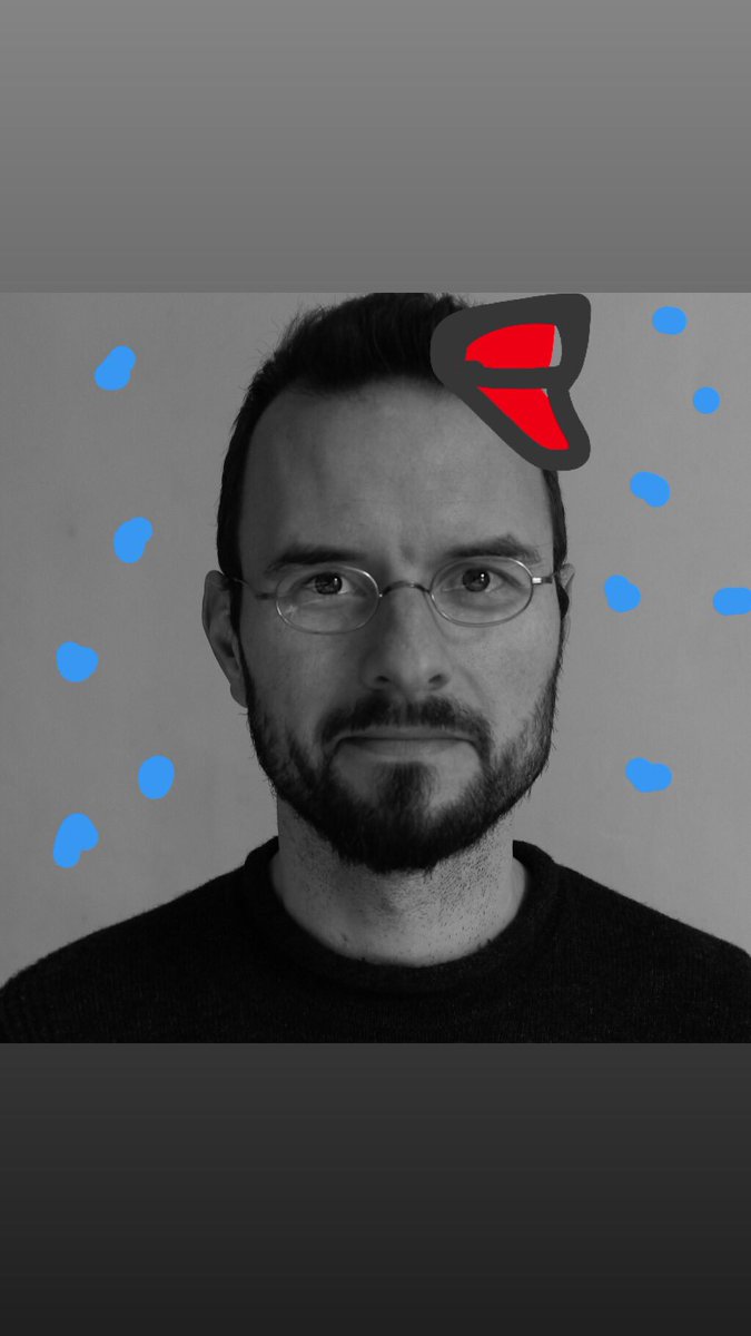 Emmanuel Roy est le 3 ème jury du festival de cette année ! Est-ce une casquette ou un noeud mimi? De la pluie ou des points bleus ? Réponse à Marseille du 19 au 21 septembre !