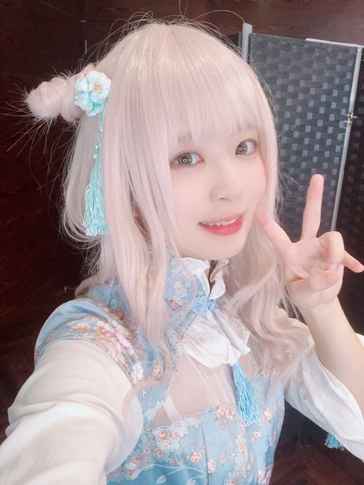 Twitterのコスプレ画像2