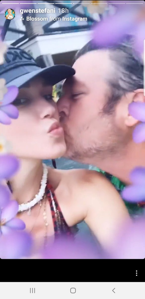 Heather45669834's tweet photo. These two in Texoma. So cute!! #Love #HotTub #Texoma #LaborDayWeekendFun #family https://t.co/BJPuw91FG7