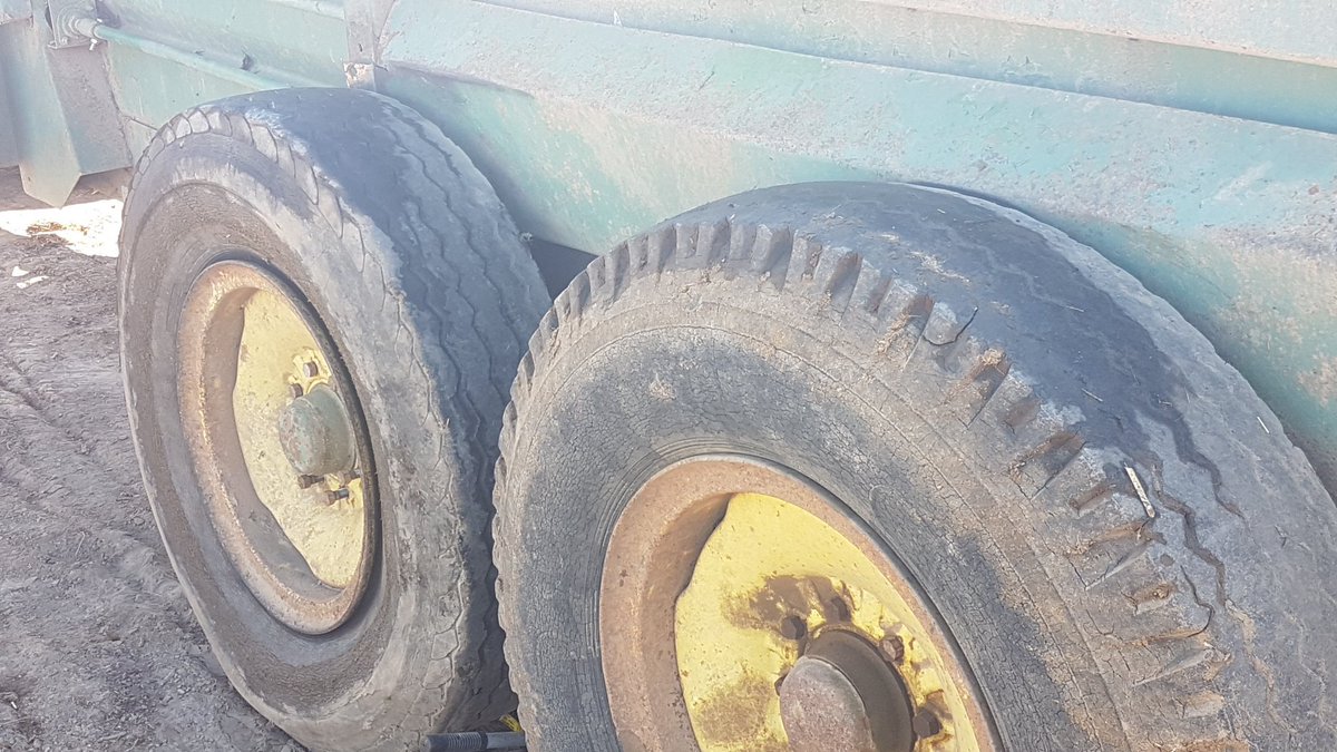 JasonFollings's tweet photo. Anyone got a 12.00-20 tire laying around? Somewhere reasonably close to Stratford... https://t.co/mn1q3DJaQU