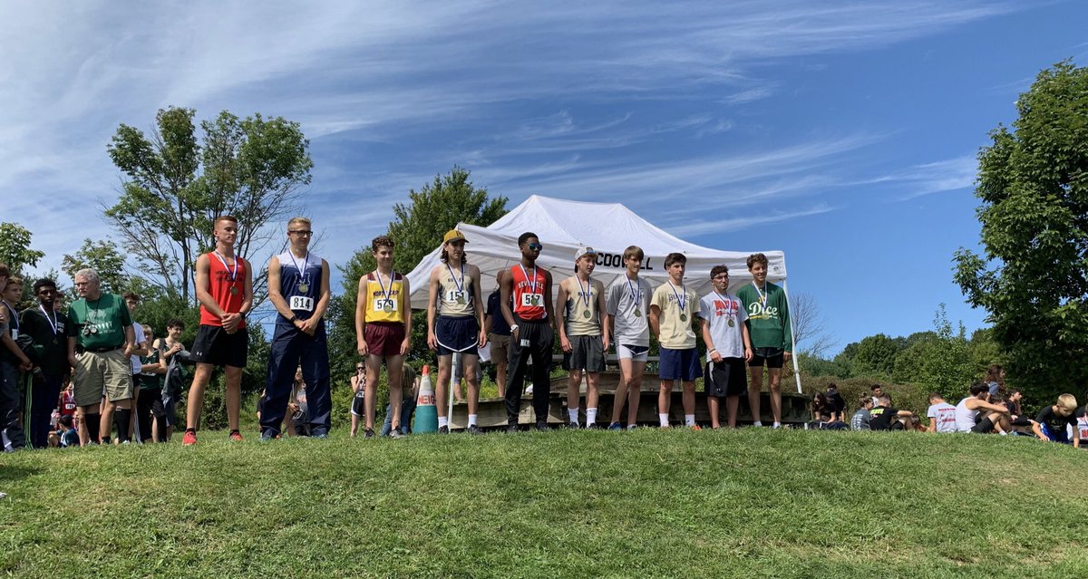 mvillebulldogs's tweet photo. The Boys Cross Country Team started the busy day for Meadville at The McDowell Invitational where 140 boys took to the course. Matt Puleio placed 20th with a time of 17:22 and medaled. Pat Stevens came out on top, winning the invite by 6 seconds with a finishing time of 16:04‼️ https://t.co/6sdyky9XMY