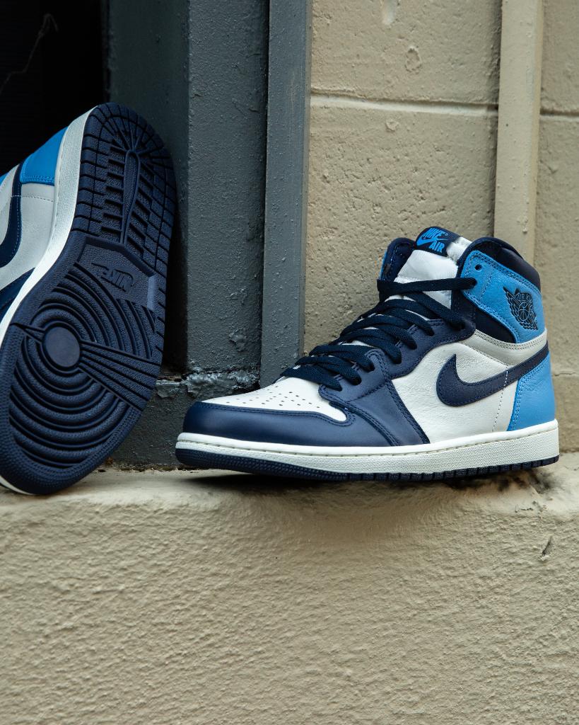 jordan 1 obsidian foot locker