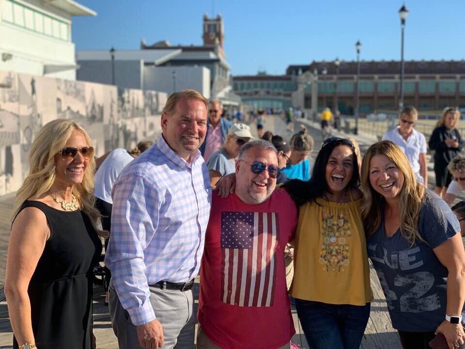 MonmouthTeam's tweet photo. This morning in Asbury 
On the air with the Lou and Liz show 94.3 the Point. The Jenkinson’s penguins stopped by too. #LaborDayWeekend 
@sheriffgolden @ChristineHanlo1 @tom_arnone @MonmouthGOP https://t.co/fB13LSLDZI