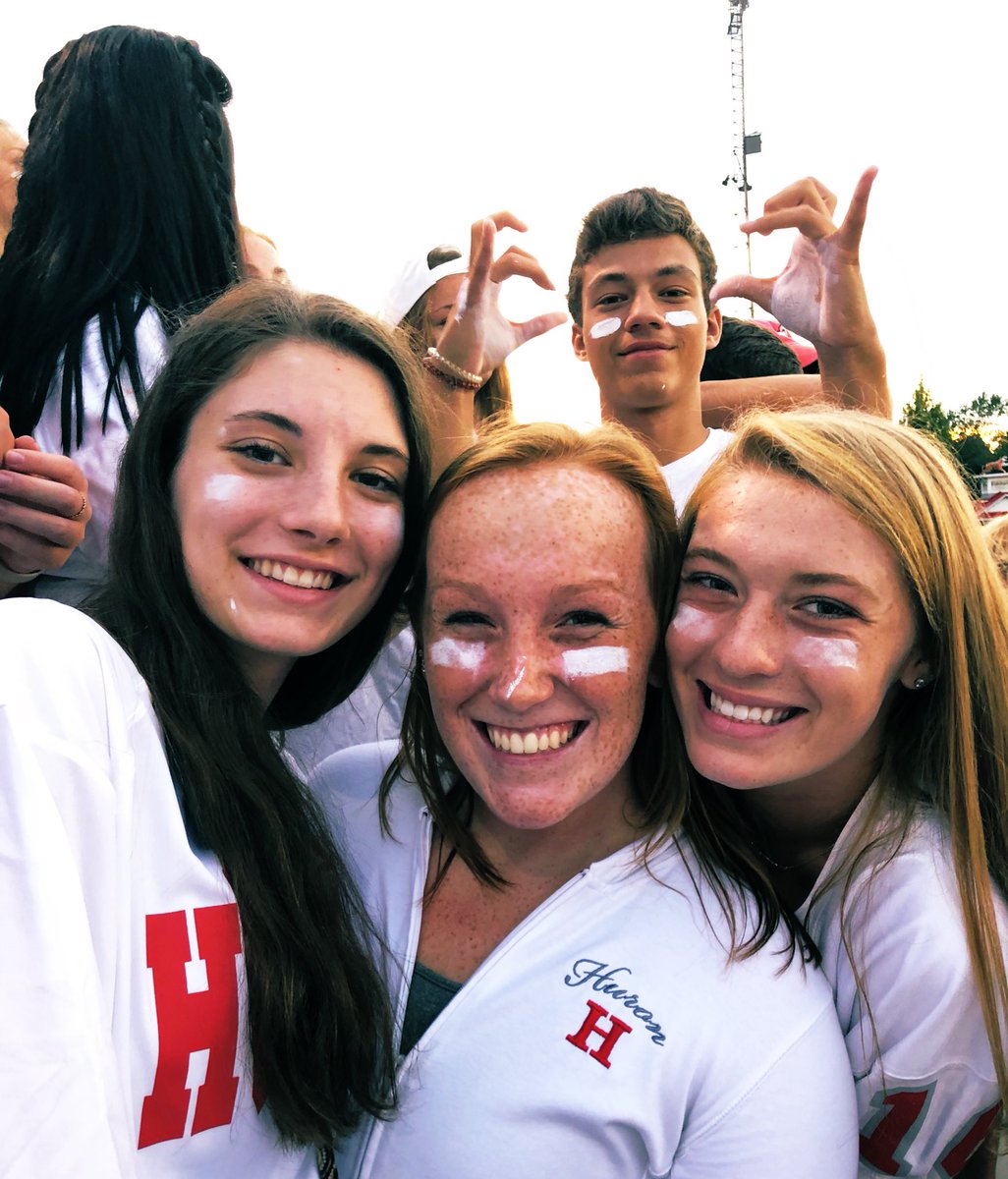 AbiMiller8's tweet image. week one ❗️🤭💪🏼✔️😌 #footballl #freshmen #yademag